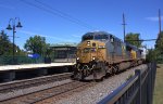 CSX 769 leads I158